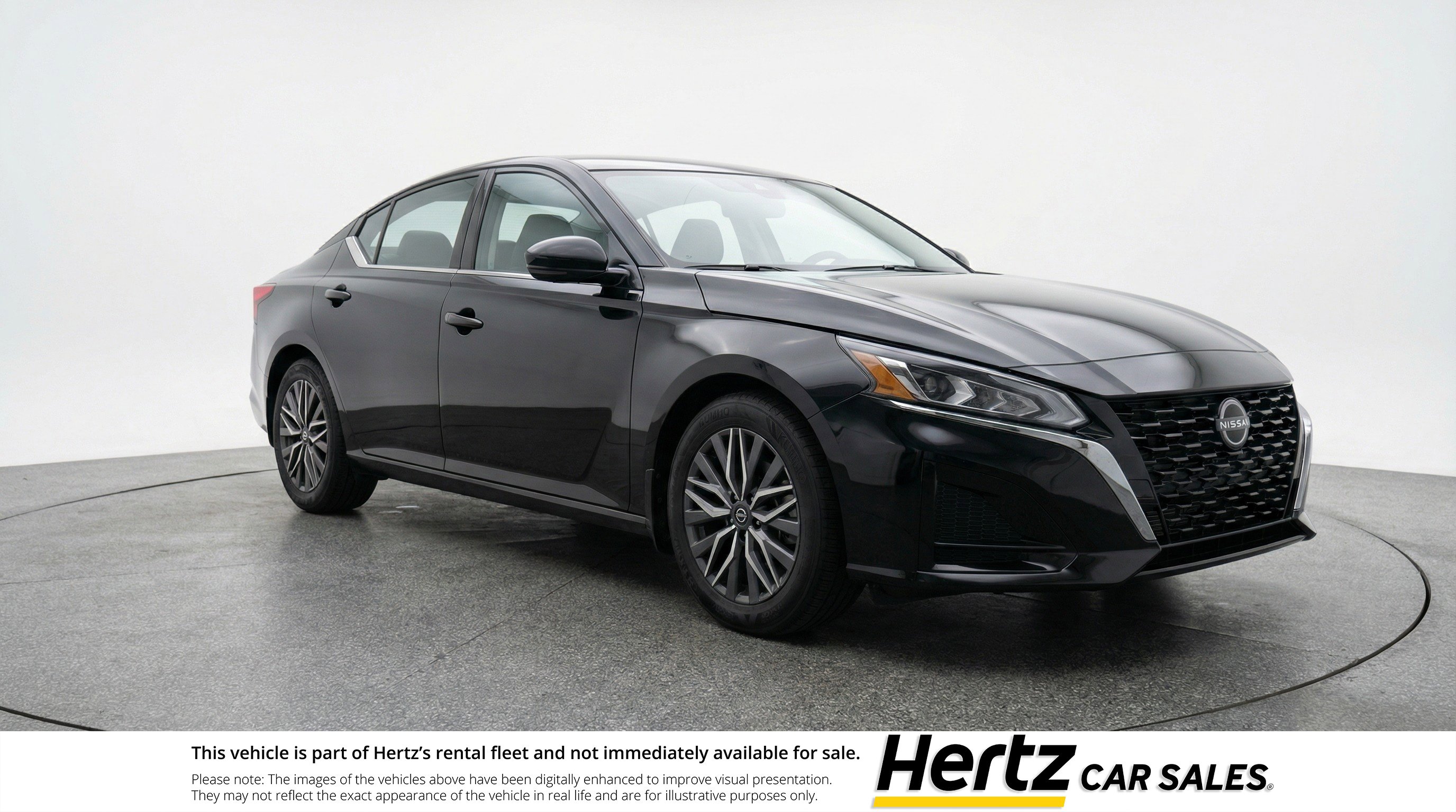 Used 2025 Nissan Altima 2.5 SV image 1