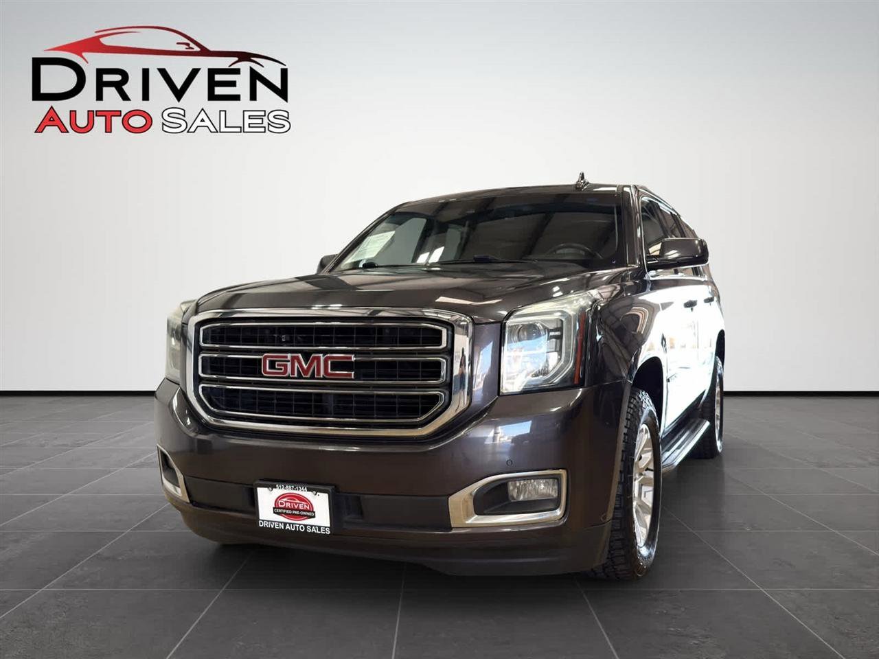 Used 2018 GMC Yukon SLT image 1