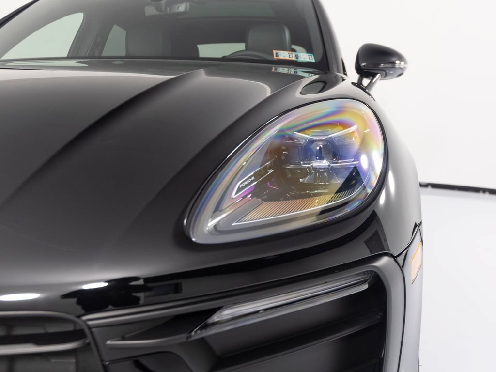 New 2026 Porsche Macan AWD/4WD image 41
