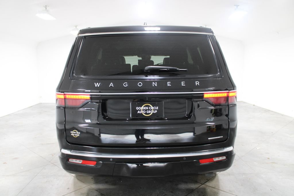 Used 2024 Jeep Wagoneer Series II image 8
