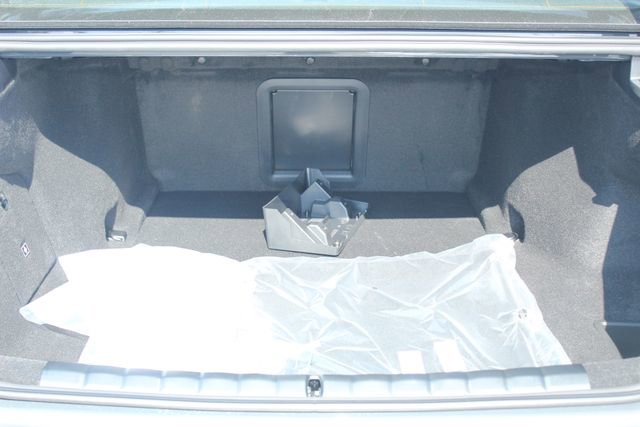 New 2026 BMW i7 xDrive60 w/ Executive Package image 8