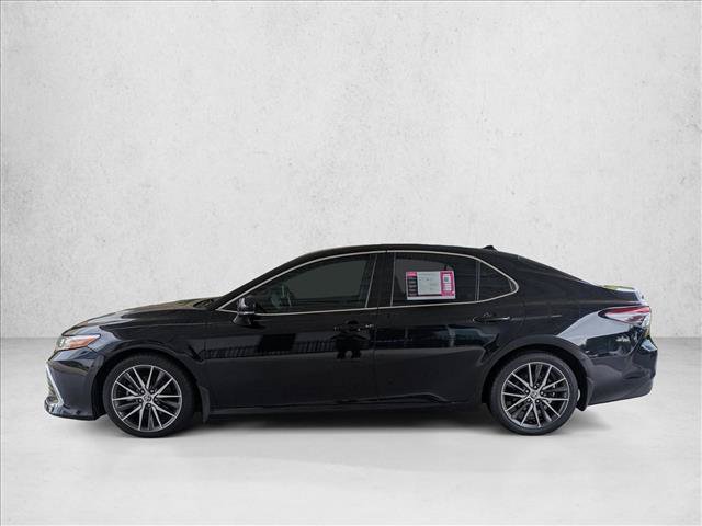Used 2023 Toyota Camry XLE w/ Navigation Package FWD image 9
