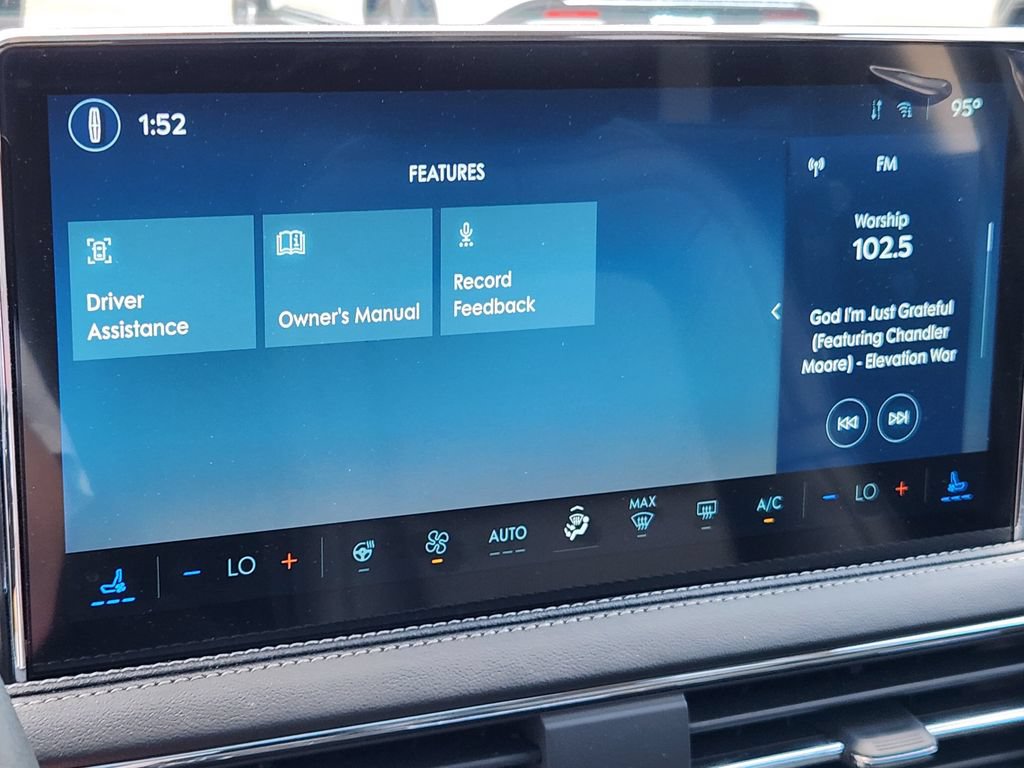 Used 2026 Lincoln Corsair Reserve w/ Towing Package AWD/4WD image 22