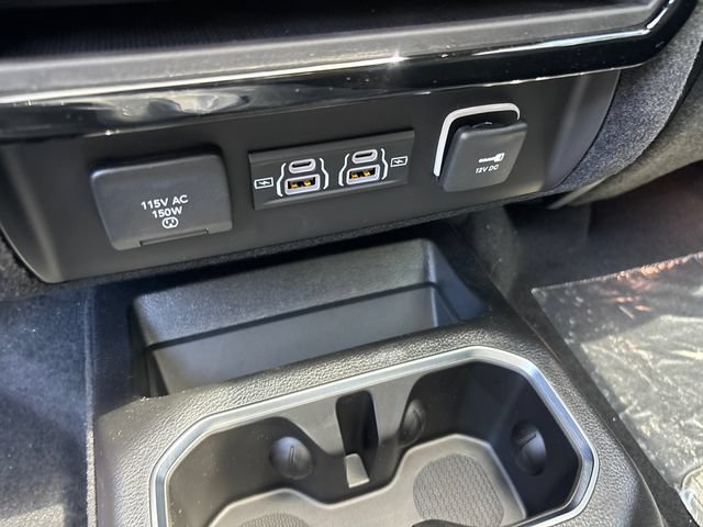 New 2026 Jeep Grand Wagoneer Limited AWD/4WD image 15