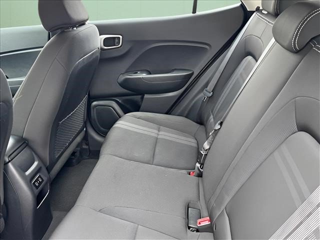 Certified 2024 Hyundai Venue SEL FWD image 10