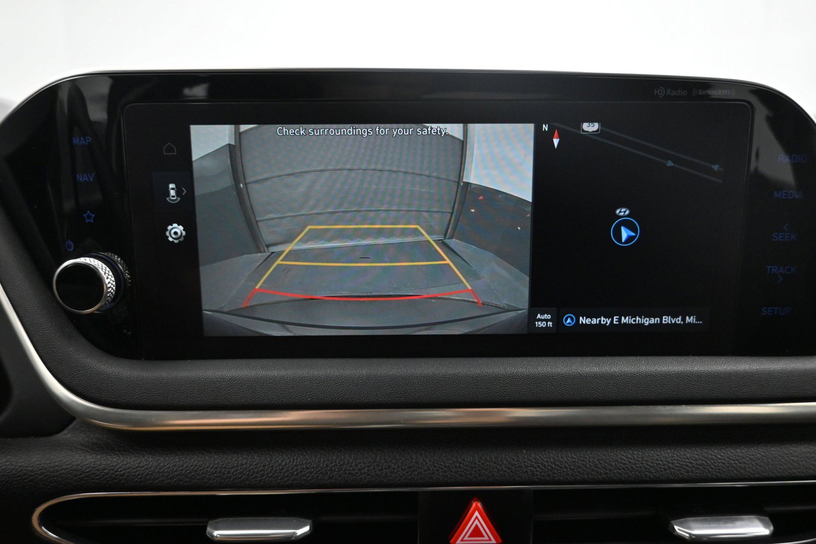Certified 2023 Hyundai Sonata SEL w/ Preferred Accessory Package FWD image 16