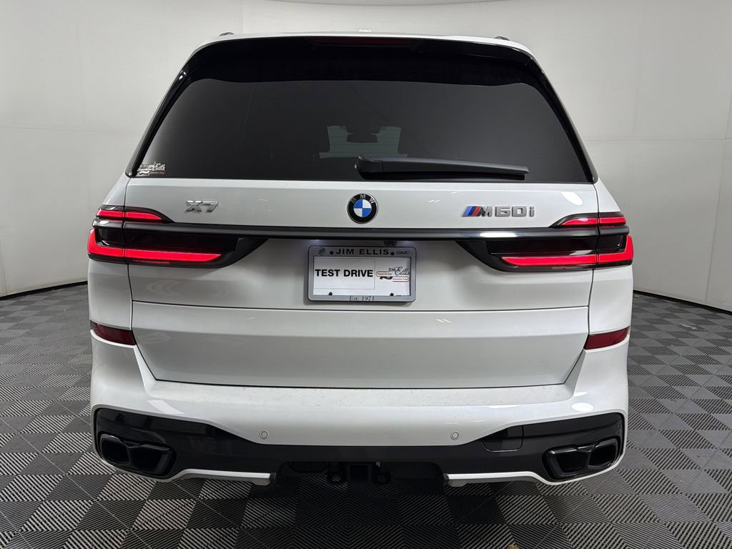 Used 2024 BMW X7 M60i w/ Executive Package image 5