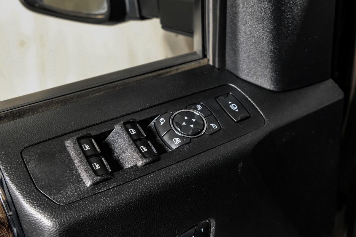Used 2019 Ford F250 Lariat w/ Lariat Value Package AWD/4WD image 34