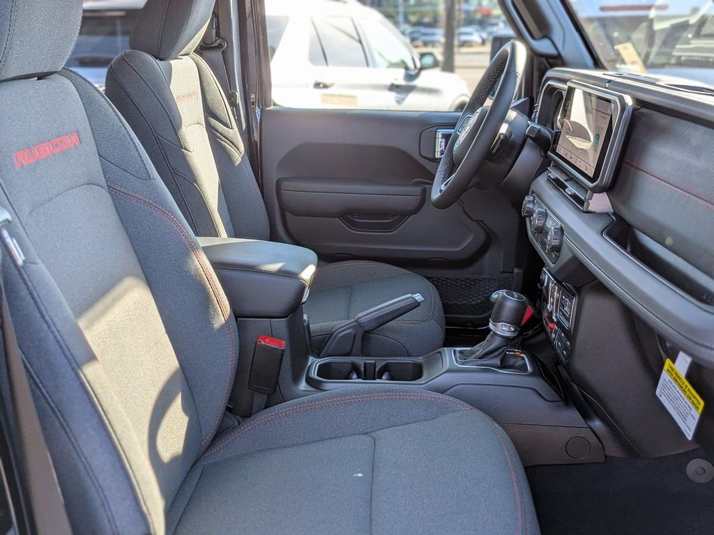 New 2026 Jeep Gladiator Rubicon w/ Steel Bumper Group AWD/4WD image 23