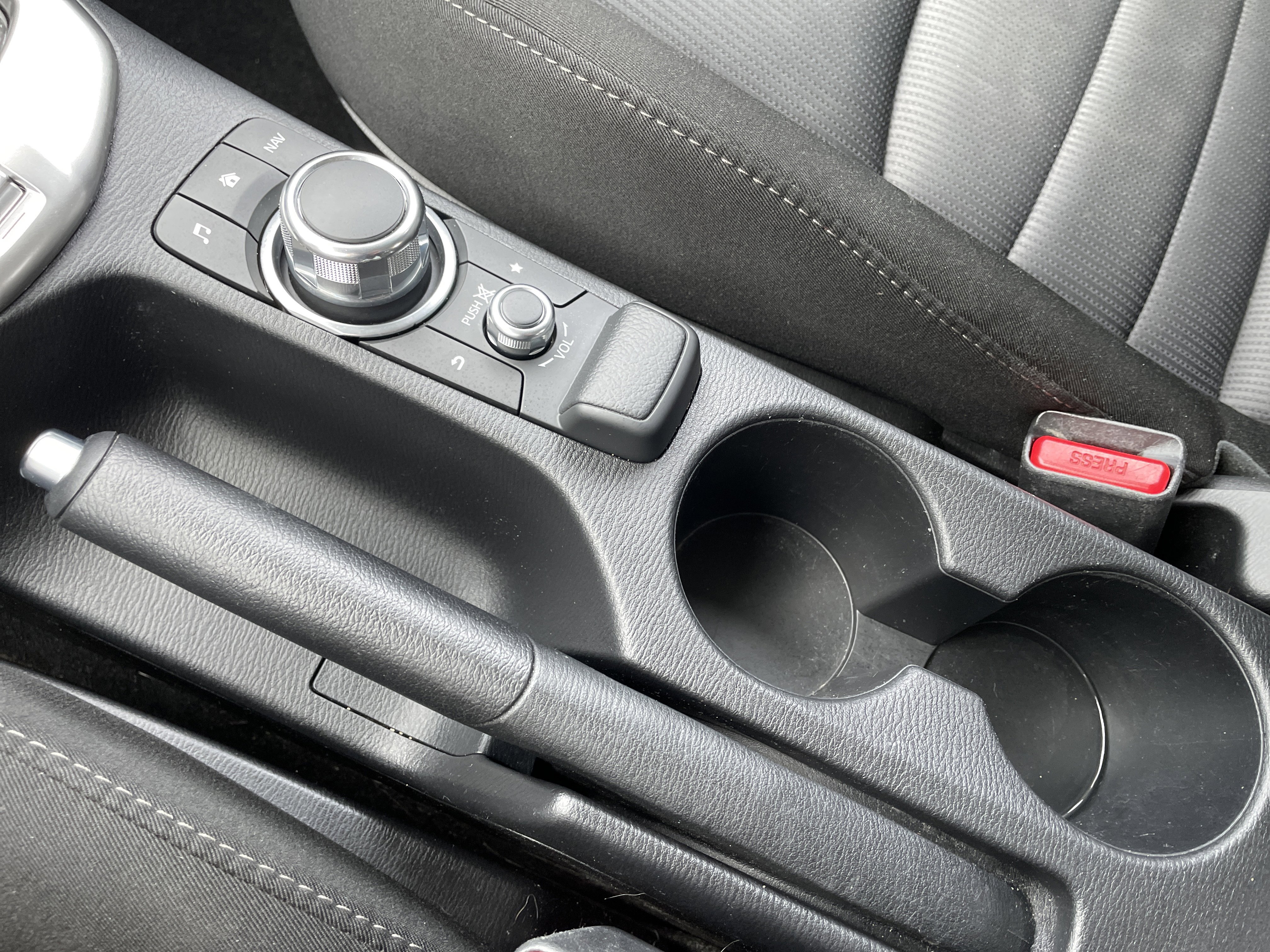 Used 2016 MAZDA CX-3 Sport image 39