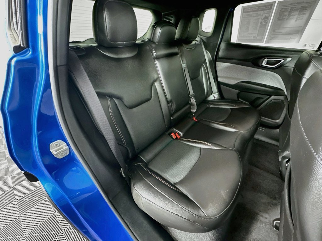 Certified 2023 Jeep Compass 4WD image 35