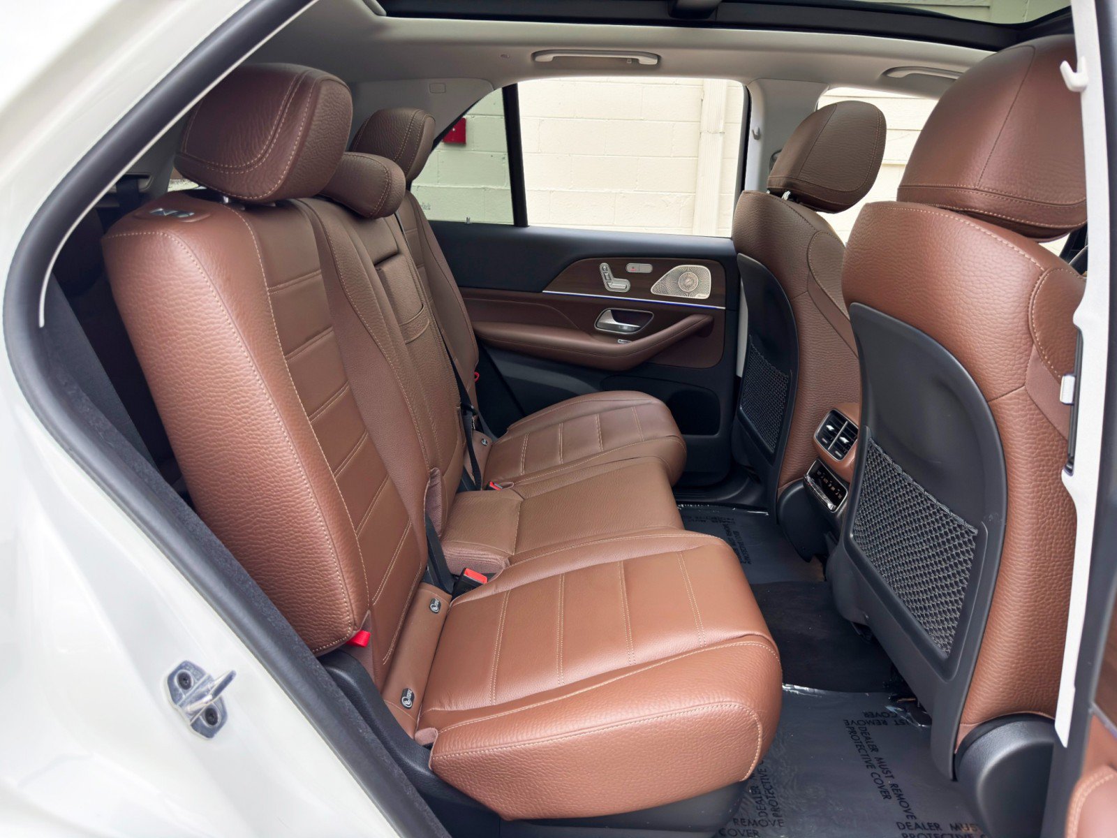Used 2024 Mercedes-Benz GLE 580 4MATIC w/ 3rd Row Seat Package image 52