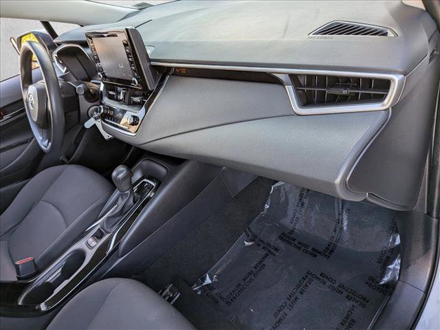 Used 2022 Toyota Corolla LE image 21