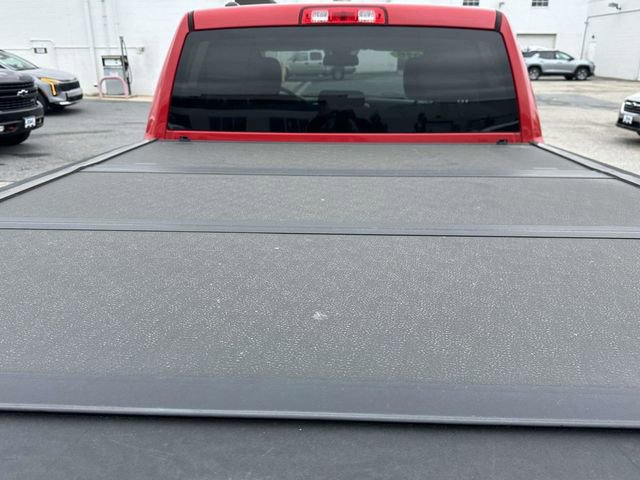 Used 2016 RAM 1500 Express RWD image 28