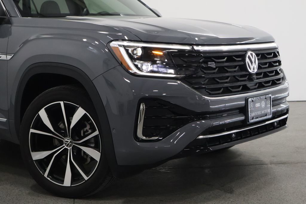 Used 2024 Volkswagen Atlas Cross Sport SEL Premium R-Line image 3