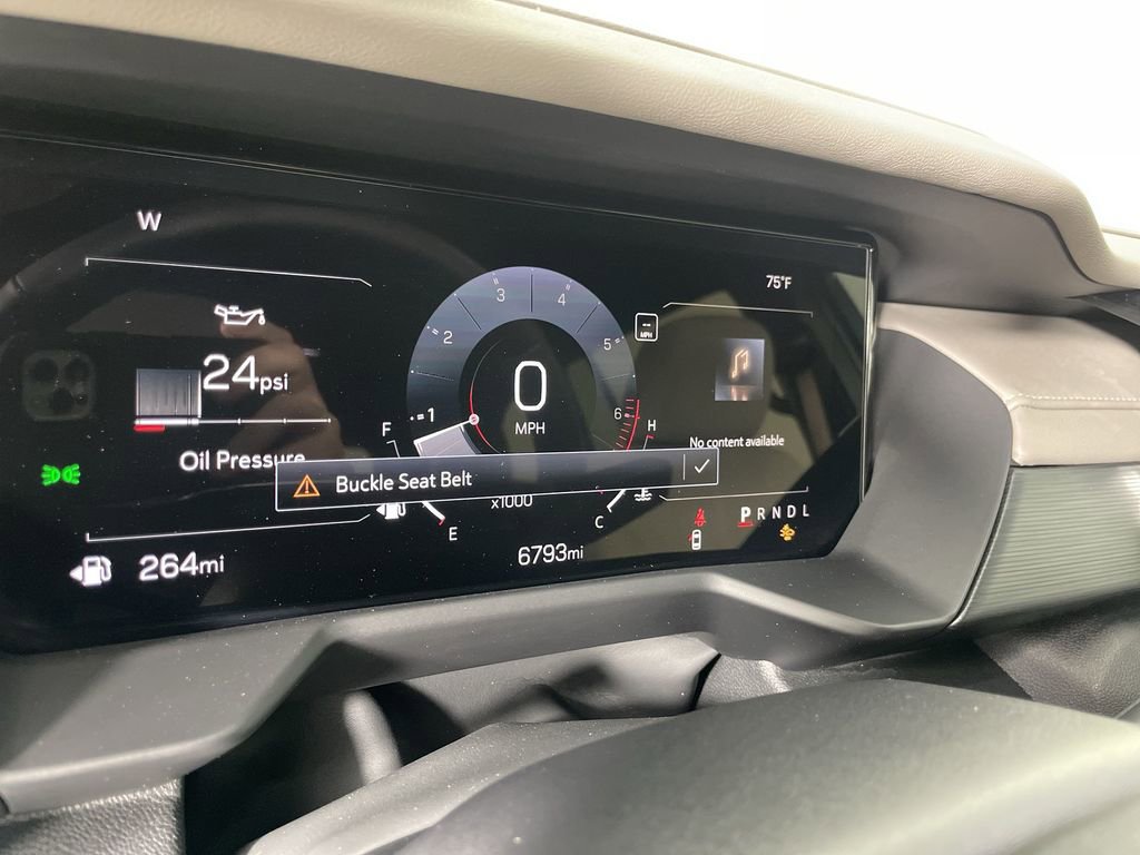 New 2025 GMC Acadia Elevation image 12