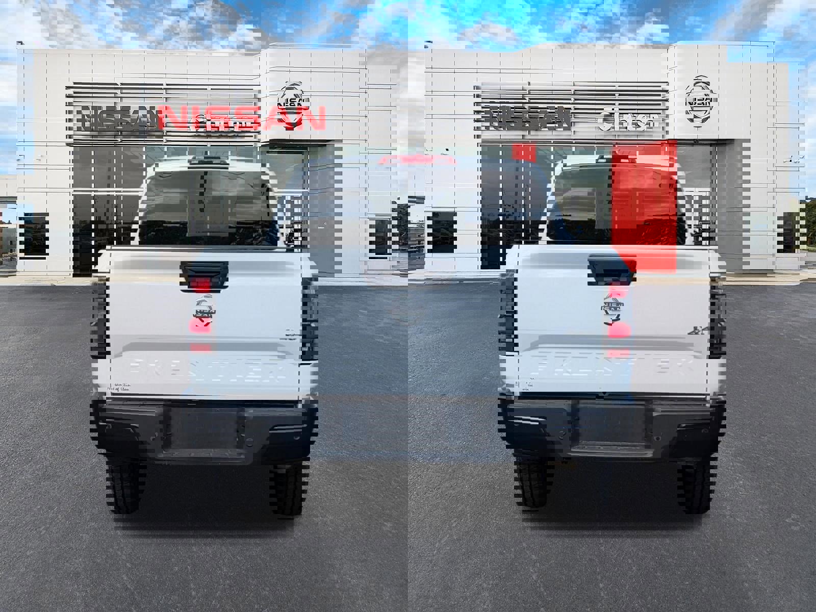 Used 2022 Nissan Frontier S w/ Technology Package image 4