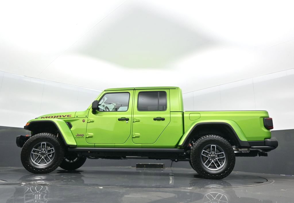 New 2026 Jeep Gladiator Mojave AWD/4WD image 32