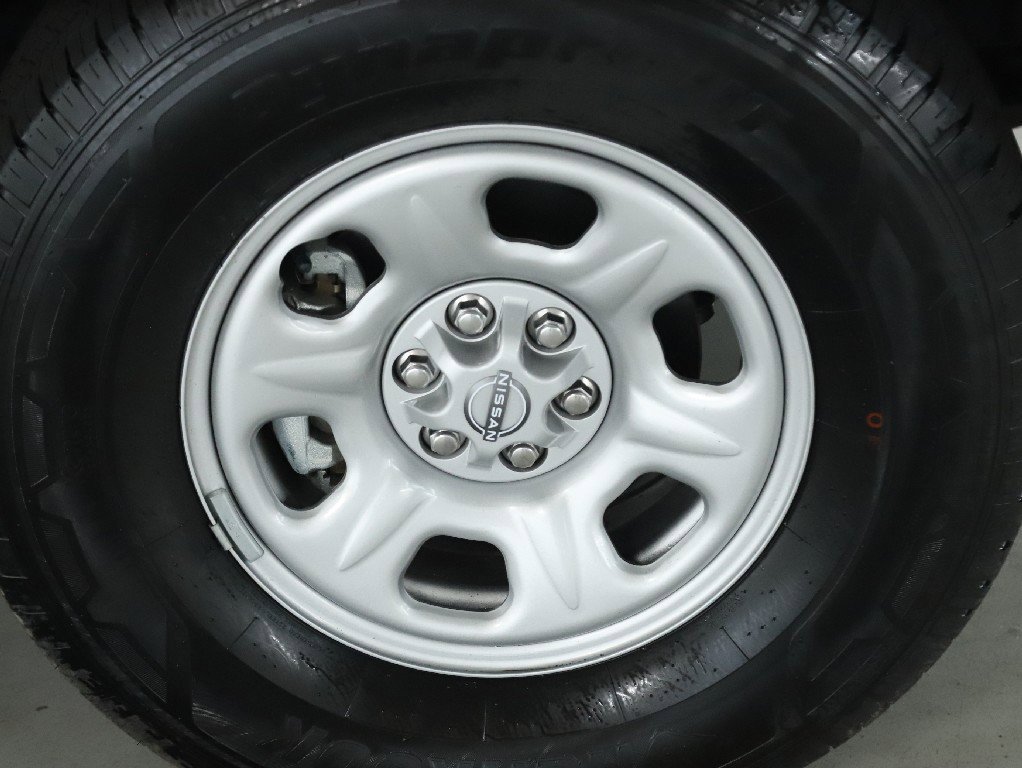 Used 2024 Nissan Frontier S w/ S Utility Package image 10