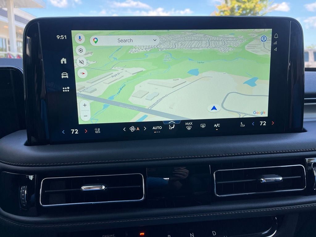 Used 2026 Lincoln Aviator AWD image 31