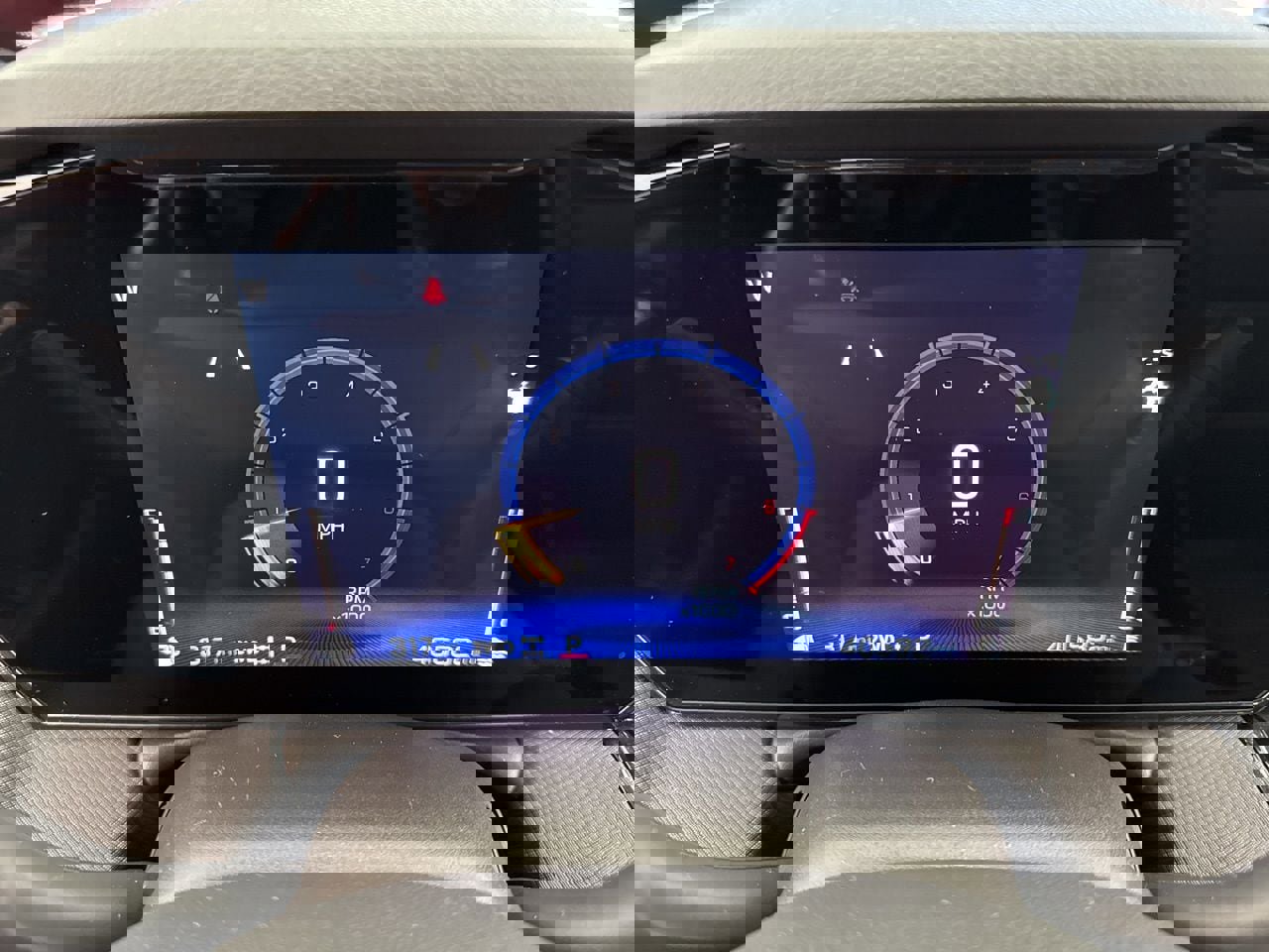 Used 2025 Chevrolet TrailBlazer RS w/ Driver Confidence Package image 16