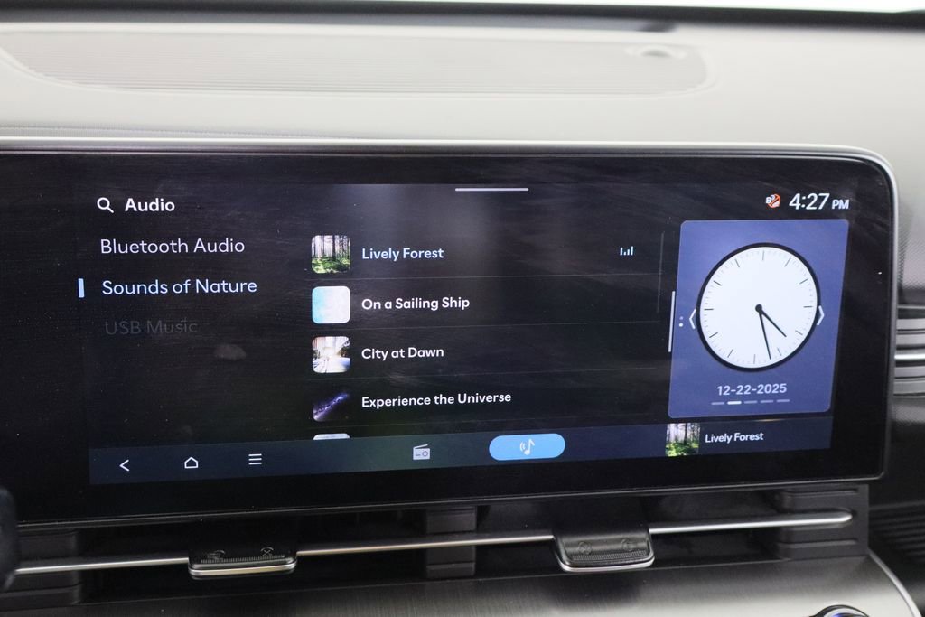 Used 2025 Hyundai Kona SEL image 33