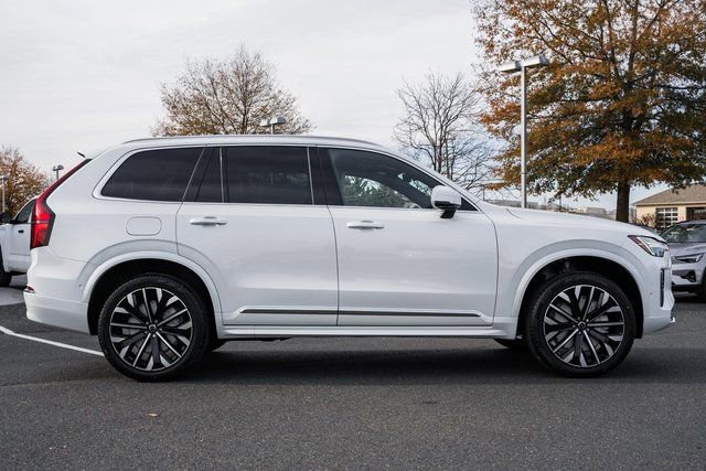 New 2026 Volvo XC90 B6 Ultra w/ Protection Package Premier image 3