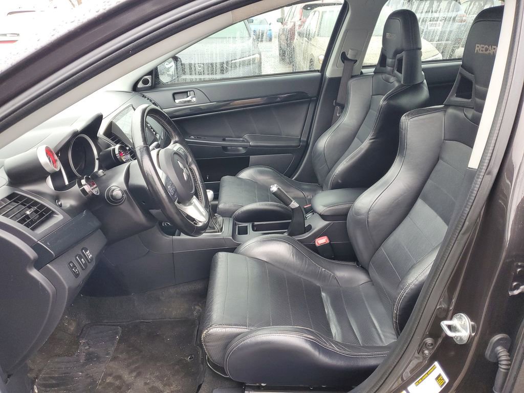 Used 2015 Mitsubishi Lancer Evolution GSR image 8