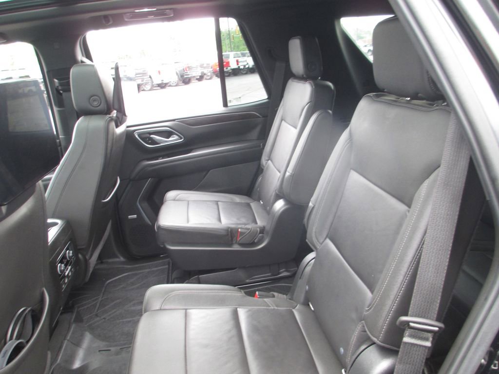 Used 2021 Chevrolet Tahoe Z71 w/ Rear Media and Nav Package AWD/4WD image 23