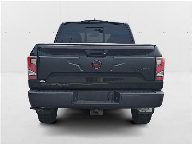 Used 2024 Nissan Titan PRO-4X w/ Pro-4x Convenience Package image 6