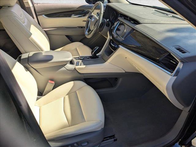 Used 2022 Cadillac XT6 Premium Luxury image 19