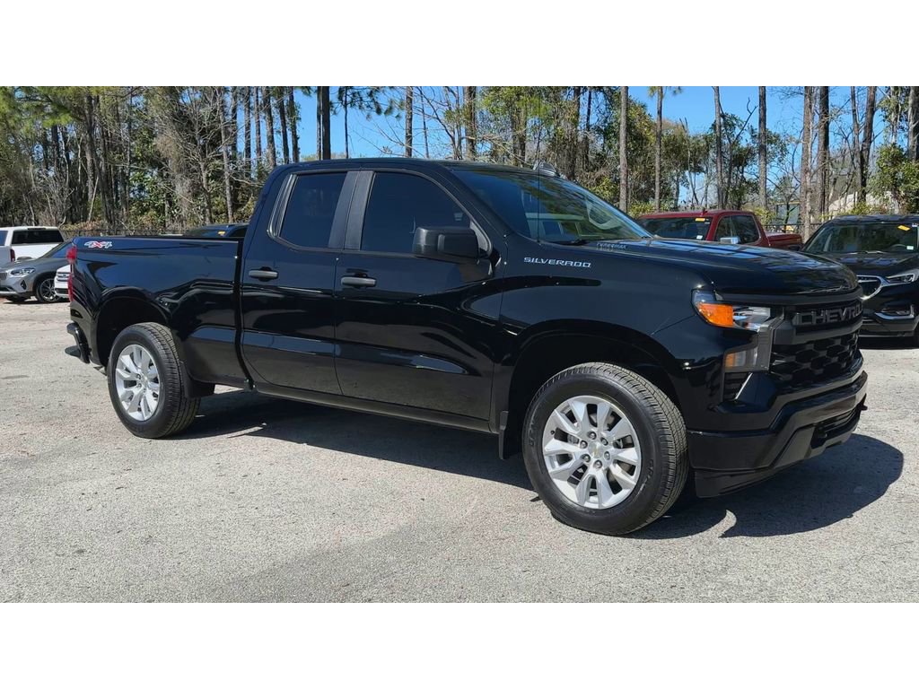 Certified 2024 Chevrolet Silverado 1500 Custom image 2