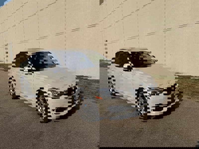 Used 2014 BMW 328d xDrive Sedan image 9