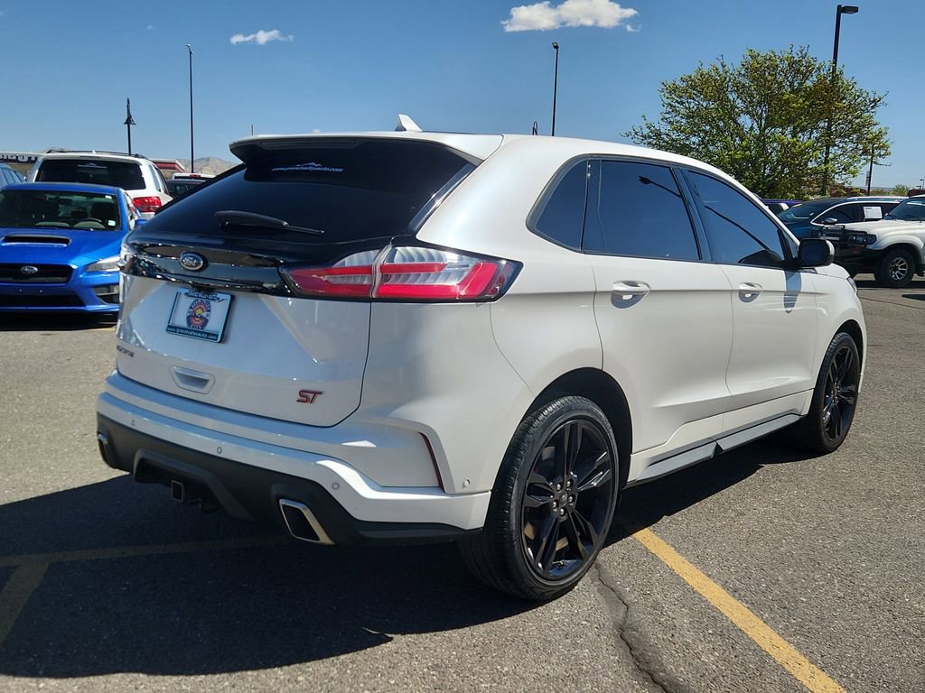 Used 2019 Ford Edge ST w/ Equipment Group 401A image 3