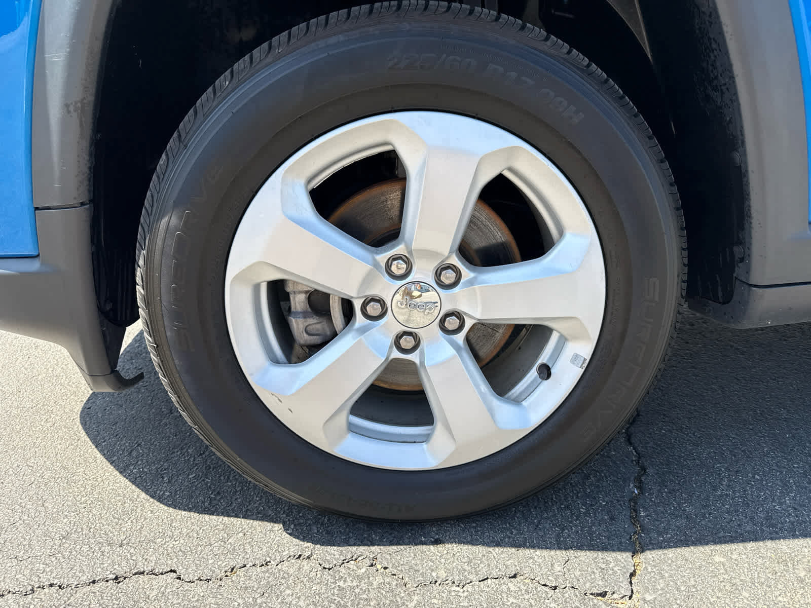 Used 2018 Jeep Compass Latitude w/ Popular Equipment Group AWD/4WD image 9