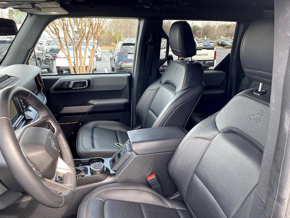 Used 2022 Ford Bronco Badlands w/ Sasquatch Package image 11