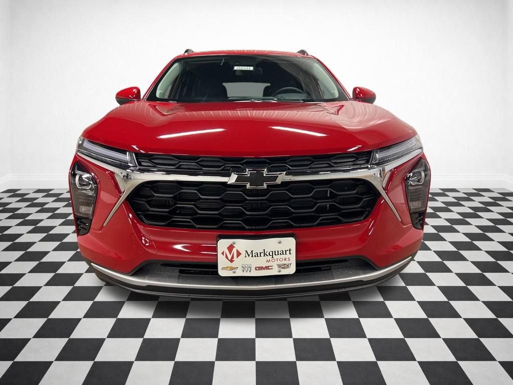 New 2026 Chevrolet Trax LT w/ Driver Confidence Package image 3