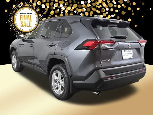 Used 2021 Toyota RAV4 XLE image 8