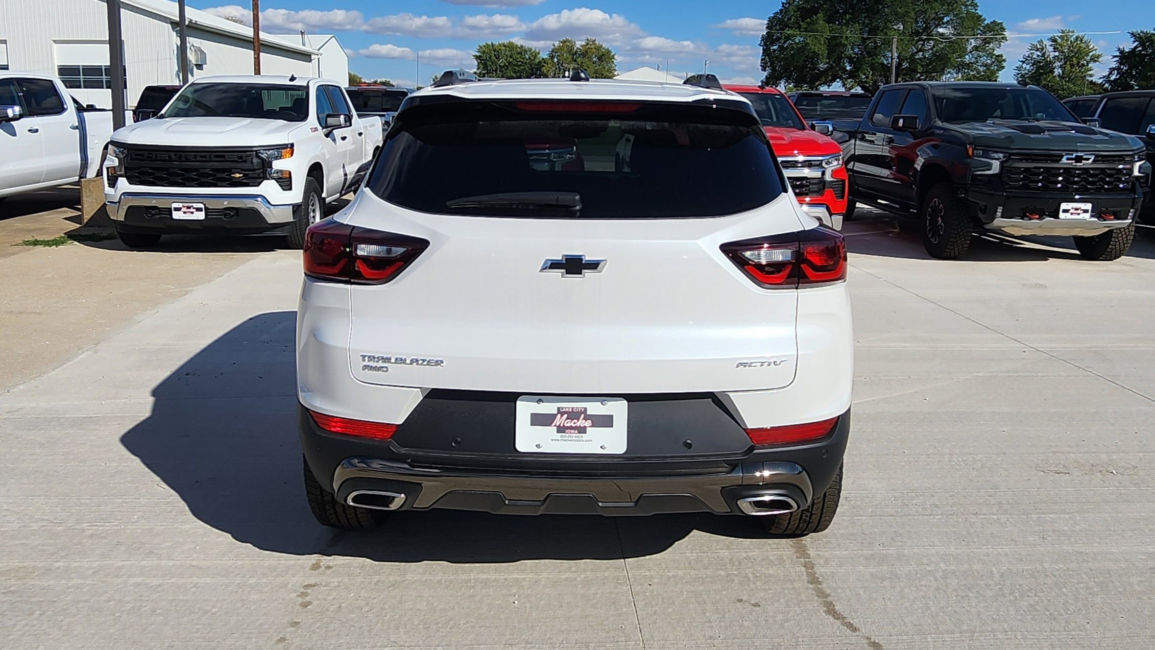 New 2026 Chevrolet TrailBlazer ACTIV w/ Convenience Package AWD/4WD image 5