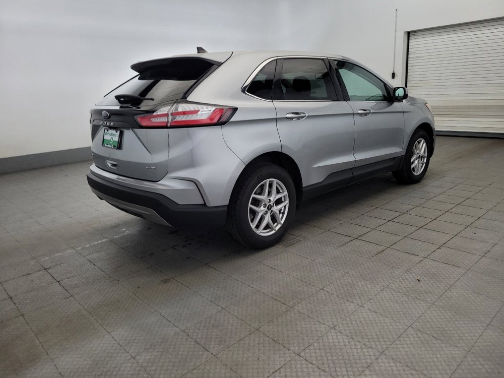 Used 2023 Ford Edge SEL AWD/4WD image 10