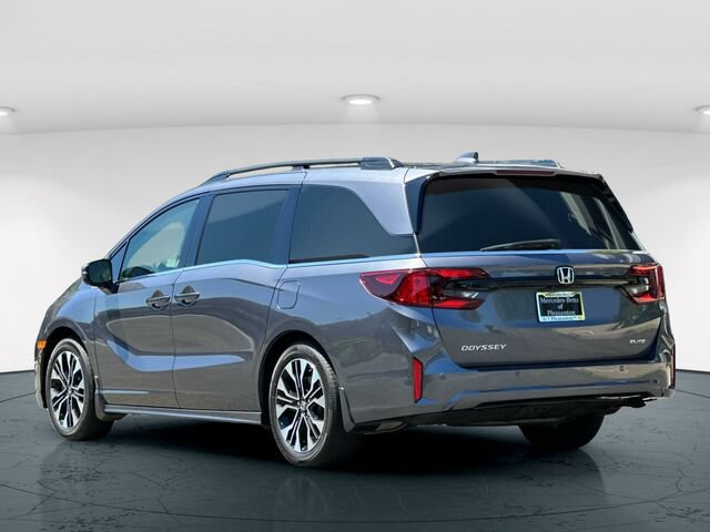 Used 2025 Honda Odyssey Elite image 5
