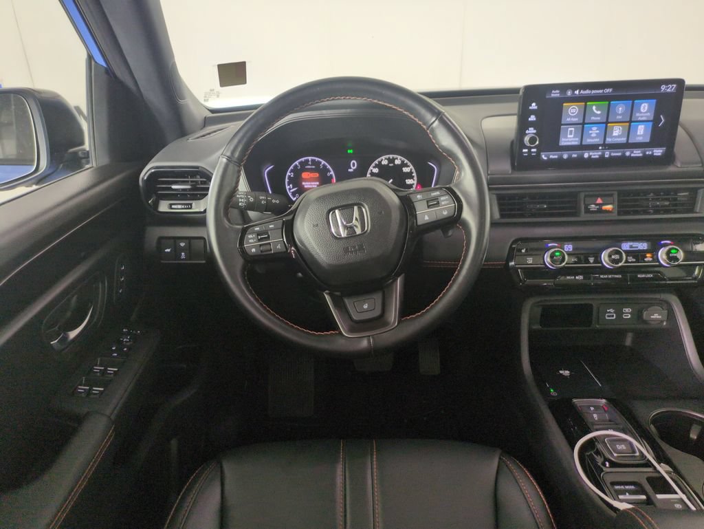 Certified 2023 Honda Pilot TrailSport image 17