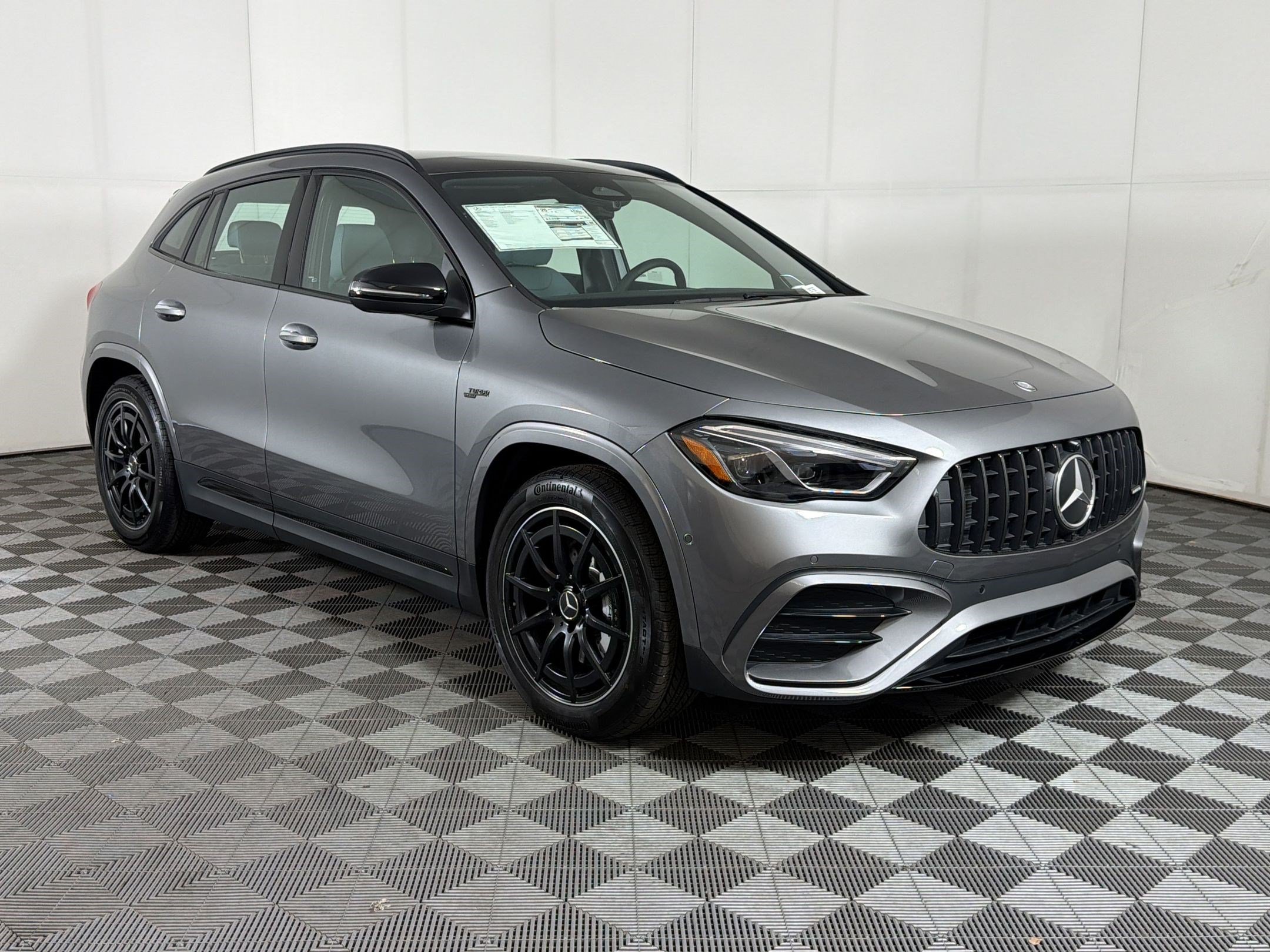 New 2026 Mercedes-Benz GLA 35 AMG 4MATIC image 7