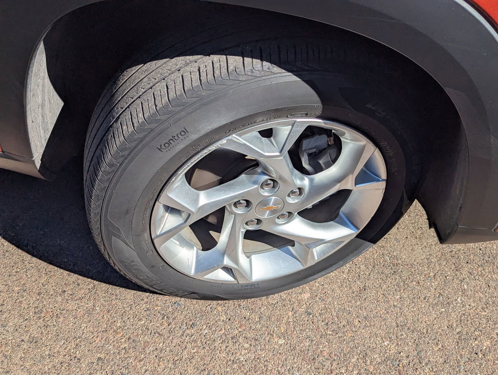 Certified 2024 Chevrolet Trax LS w/ LS Convenience Package image 4