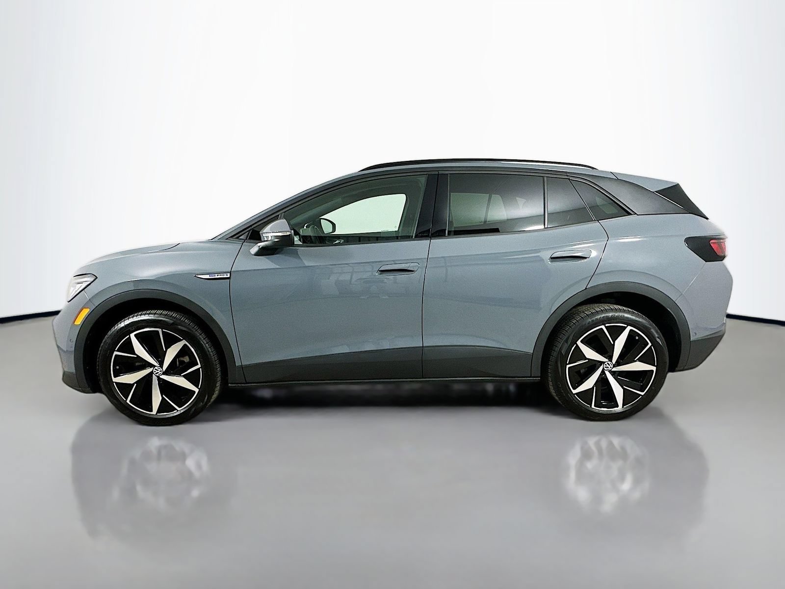 Used 2025 Volkswagen ID.4 Pro S AWD/4WD image 8