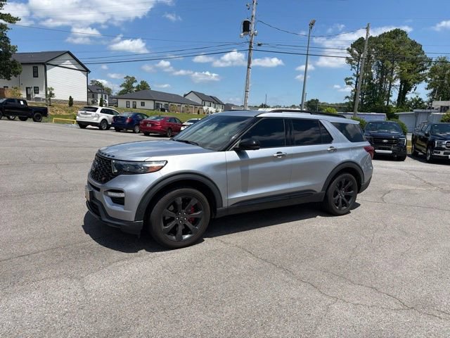 Used 2021 Ford Explorer ST w/ Equipment Group 401A AWD/4WD image 3