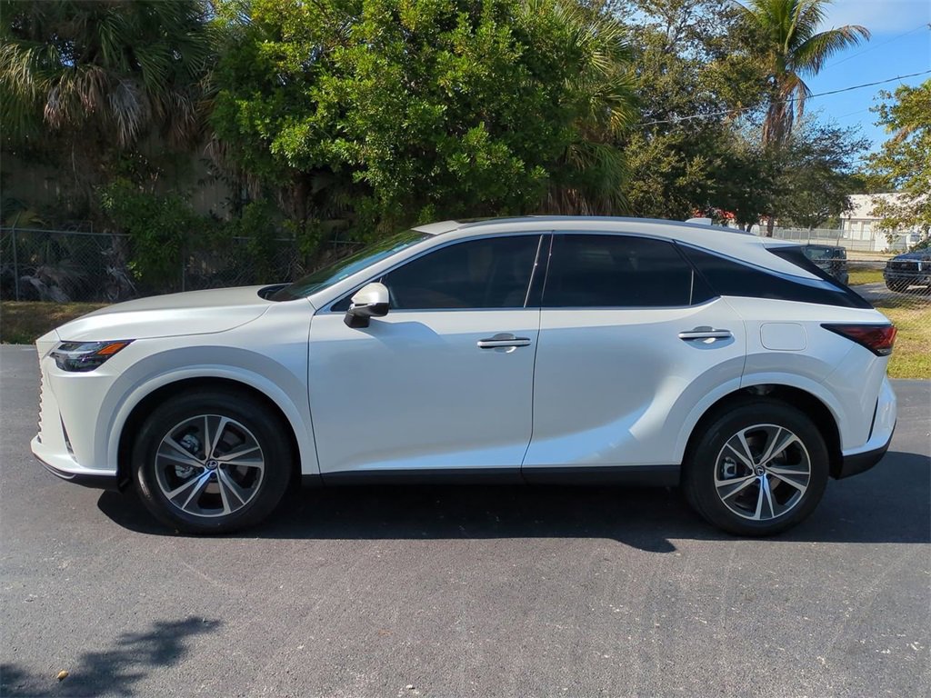 Used 2025 Lexus RX 350h image 7