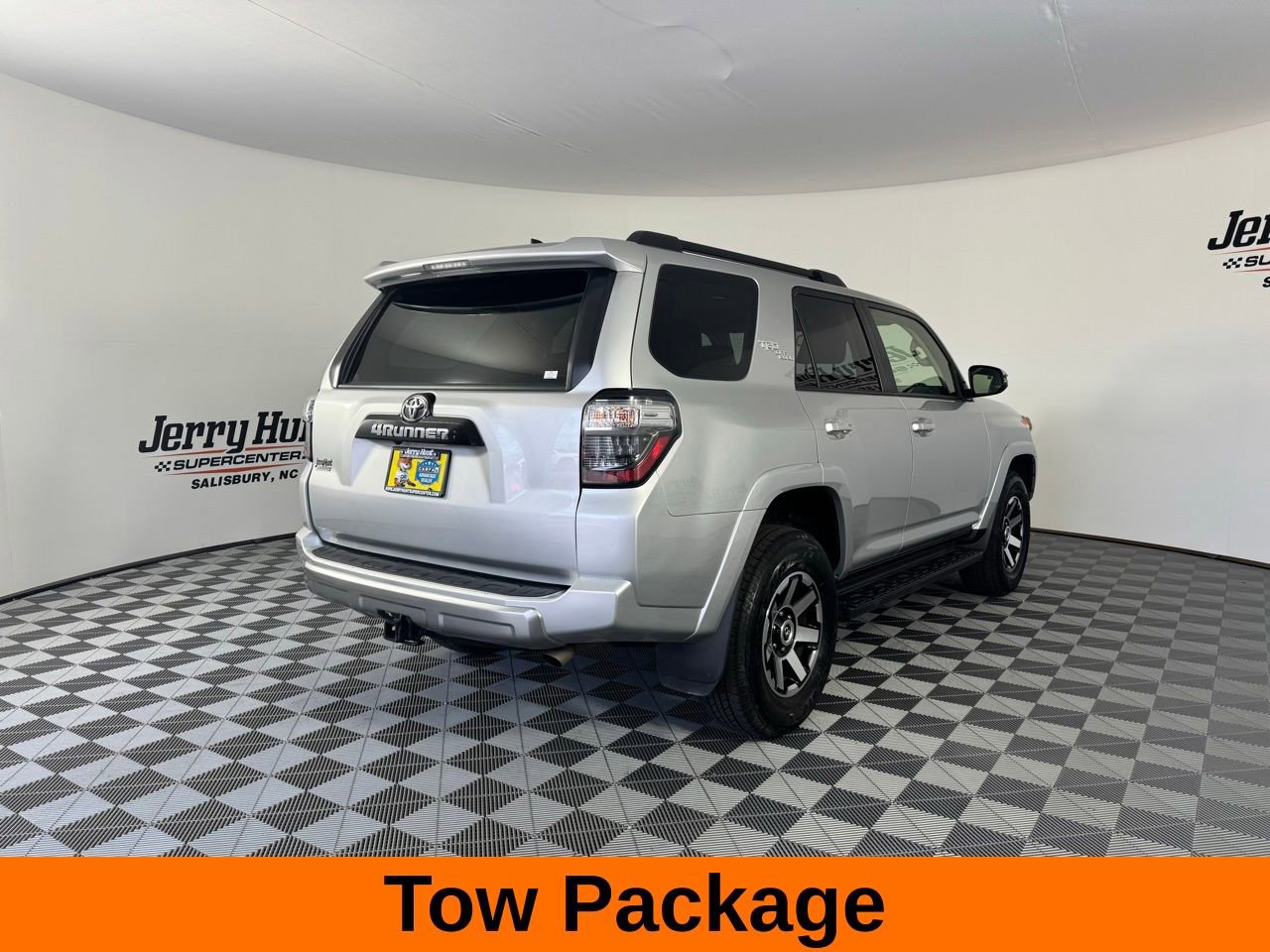 Used 2024 Toyota 4Runner TRD Off-Road Premium image 6