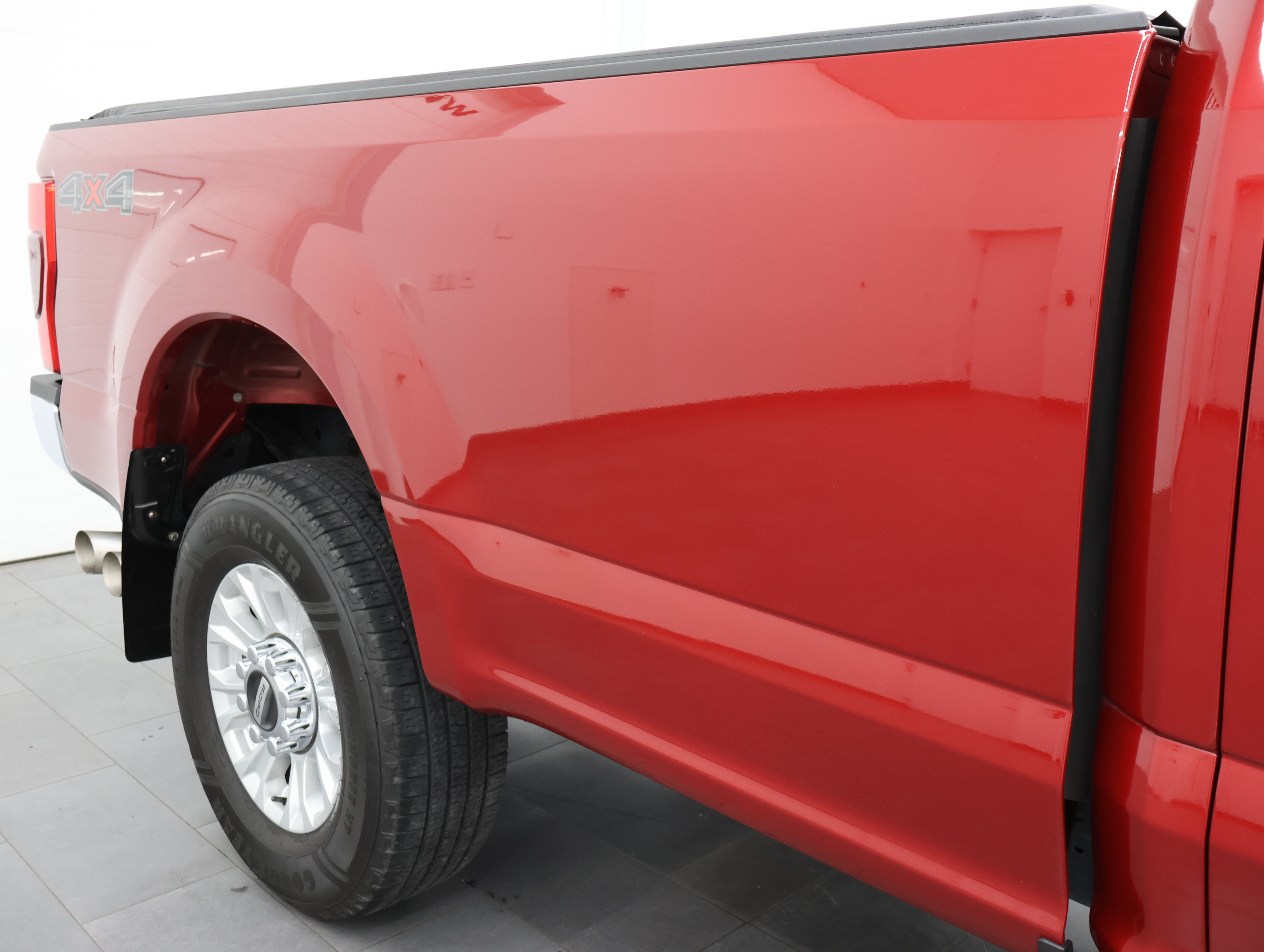 Used 2020 Ford F250 XLT w/ XLT Value Package AWD/4WD image 26