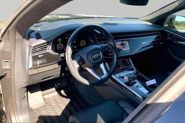 Used 2021 Audi Q8 Prestige w/ Prestige Package AWD/4WD image 14